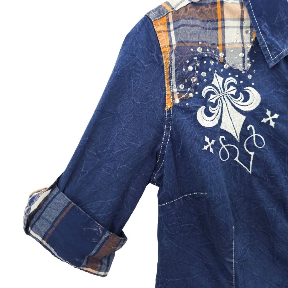 Affliction Snap Front Shirt Womens S Roll Tab 3/4 Sleeve Blue Cross Rhinestones - Picture 12 of 16